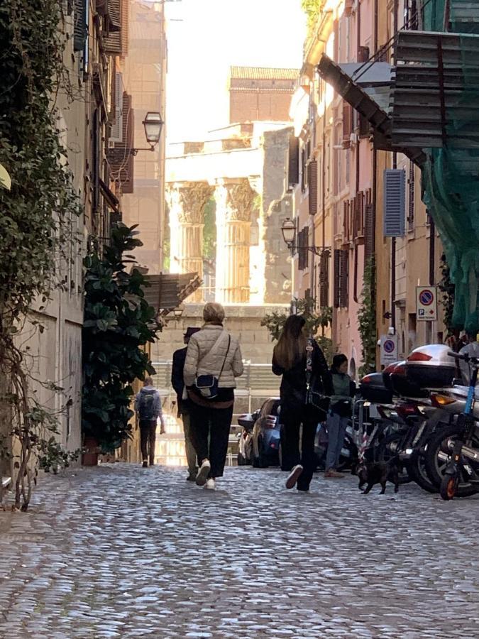 B&S Domus Colosseo Rome Bagian luar foto